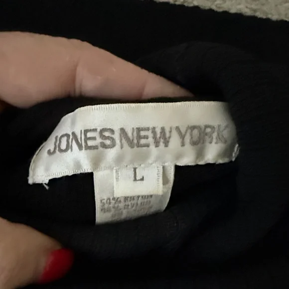 Jones New York Black Knitwear - Picture 2 of 3